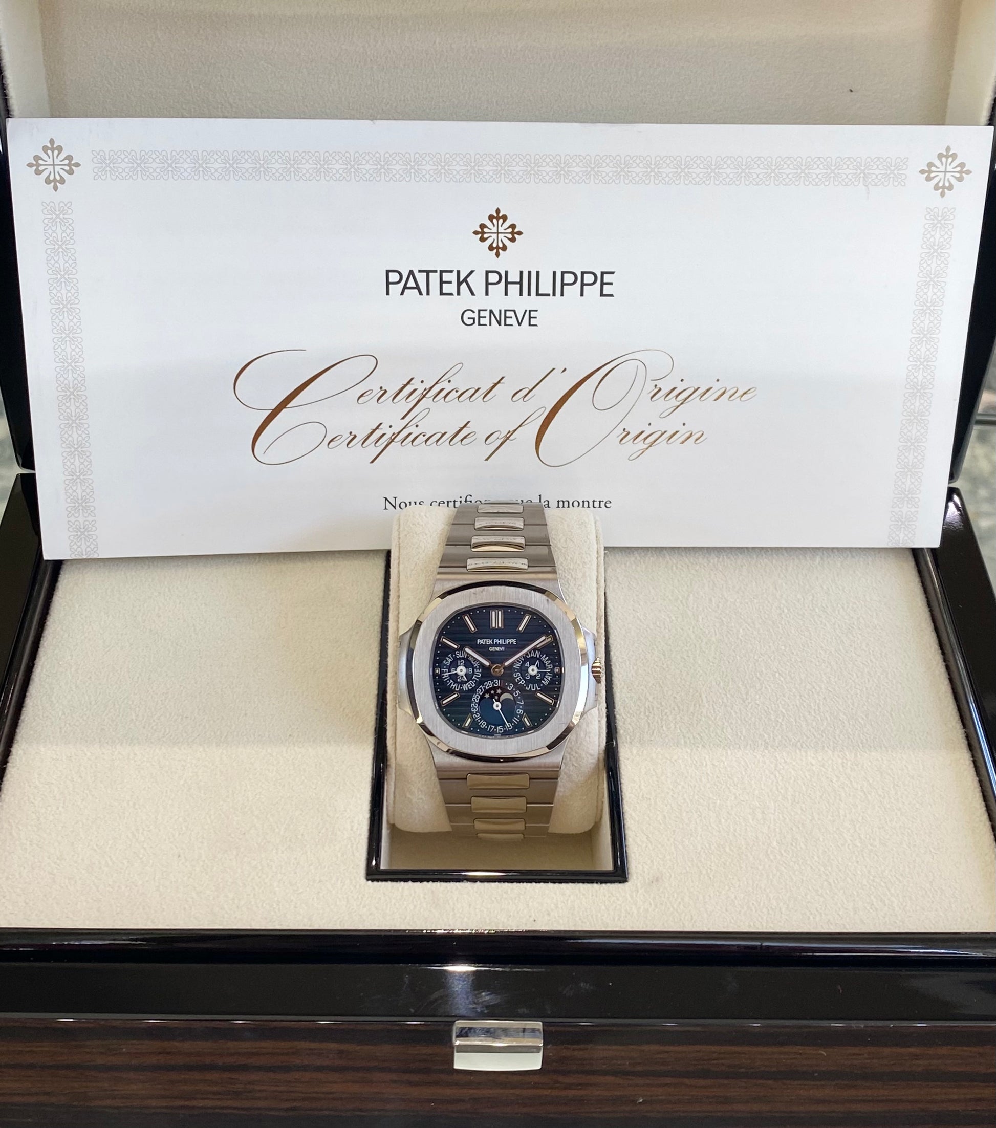 PATEK PHILIPPE NAUTILUS PERPETUAL CALANDAR 5740/1G - Carr Watches