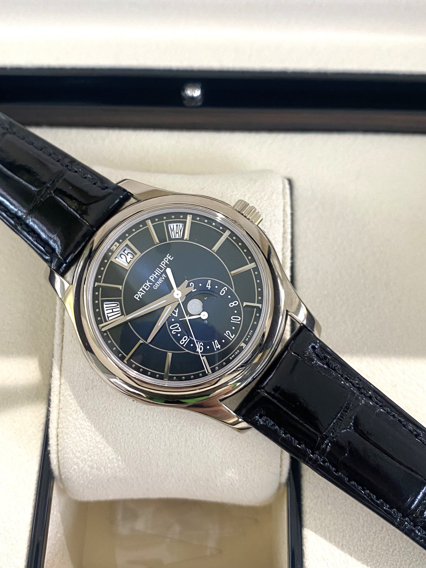 2022 Patek Philippe Complications Moon Phase